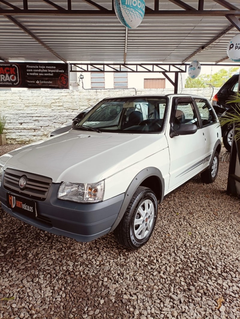 Fiat Uno usado é opção para quem sonha em comprar um carro com