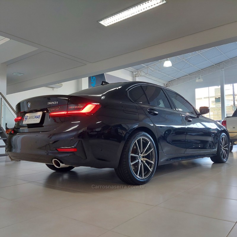 320I 2.0 SPORT 16V TURBO ACTIVE FLEX 4P AUTOMÁTICO - 2020 - SANTA CRUZ DO SUL