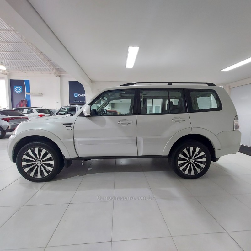 PAJERO FULL 3.2 HPE 4X4 16V TURBO INTERCOOLER DIESEL 4P AUTOMÁTICO - 2019 - SANTA CRUZ DO SUL