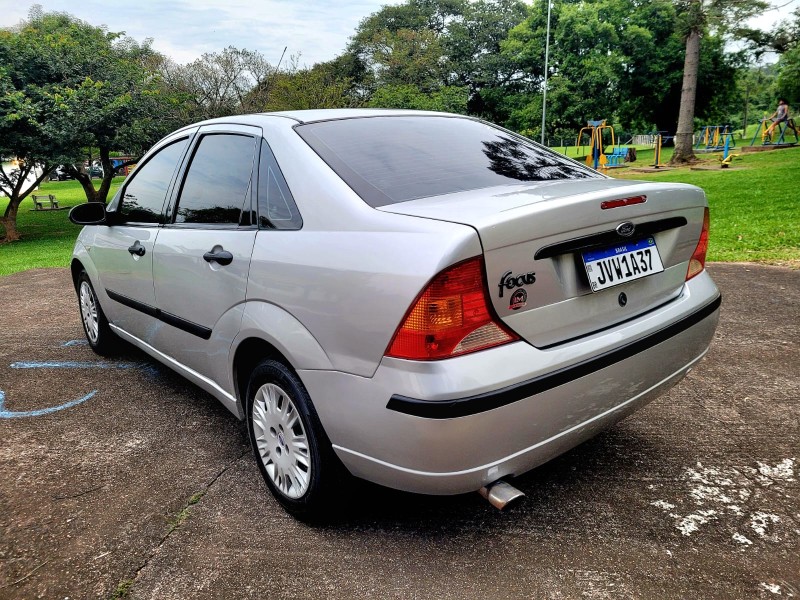 FOCUS 1.6 GL SEDAN 8V FLEX 4P MANUAL - 2008 - VENâNCIO AIRES