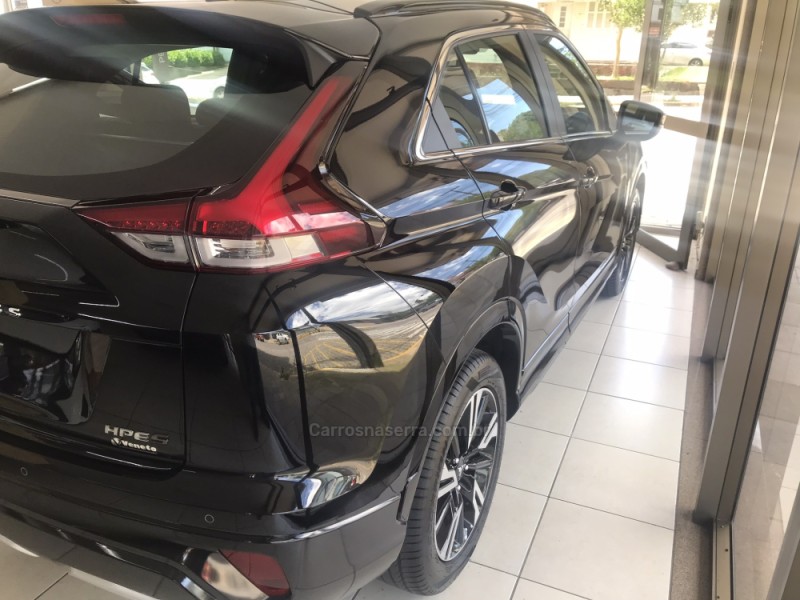 ECLIPSE CROSS 1.5 HPE-S 16V GASOLINA 4P AUTOMÁTICO - 2025 - FARROUPILHA