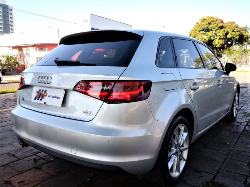 A3 1.8 20V 180CV TURBO GASOLINA 4P AUTOMÁTICO - 2014 - NOVO HAMBURGO