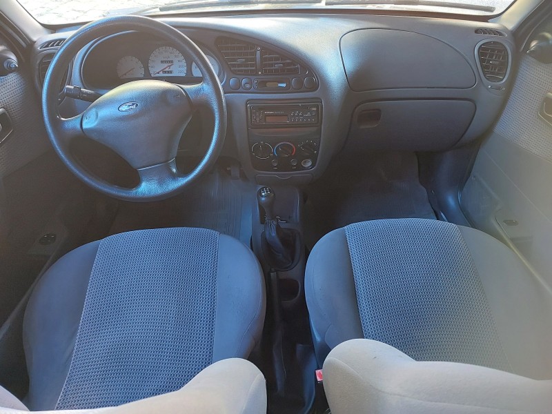 FIESTA 1.6 MPI STREET SEDAN 8V GASOLINA 4P MANUAL - 2003 - BENTO GONçALVES