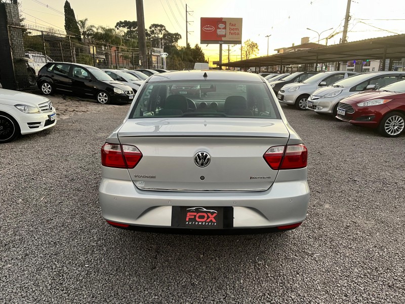 VOYAGE 1.6 MI 8V FLEX 4P AUTOMATIZADO - 2013 - CAXIAS DO SUL