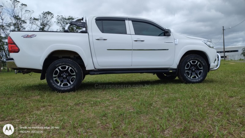 HILUX 2.8 4X4 CD 8V DIESEL 4P MANUAL - 2020 - SOMBRIO