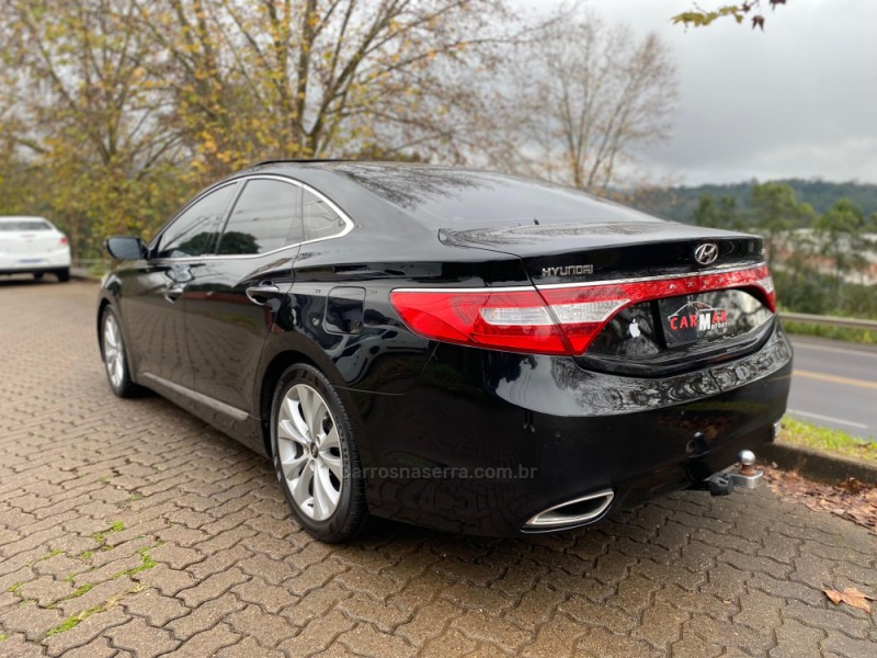 AZERA 3.0 MPFI GLS V6 24V GASOLINA 4P AUTOMÁTICO - 2014 - DOIS IRMãOS