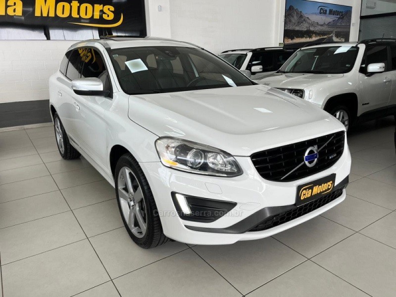 XC60 2.0 T5 R DESIGN TURBO GASOLINA 4P AUTOMÁTICO - 2015 - SãO LEOPOLDO