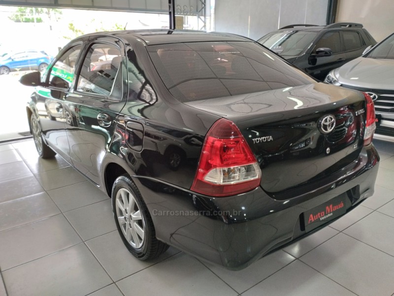 ETIOS 1.5 X PLUS SEDAN 16V FLEX 4P MANUAL - 2020 - NOVO HAMBURGO