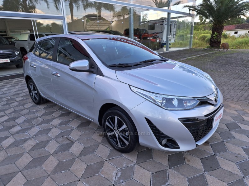 YARIS 1.5 XLS FLEX 4P AUTOMÁTICO