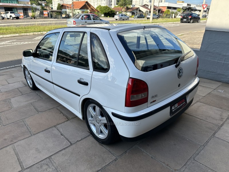 GOL 1.8 MI 8V GASOLINA 4P MANUAL G.III - 2001 - CAXIAS DO SUL