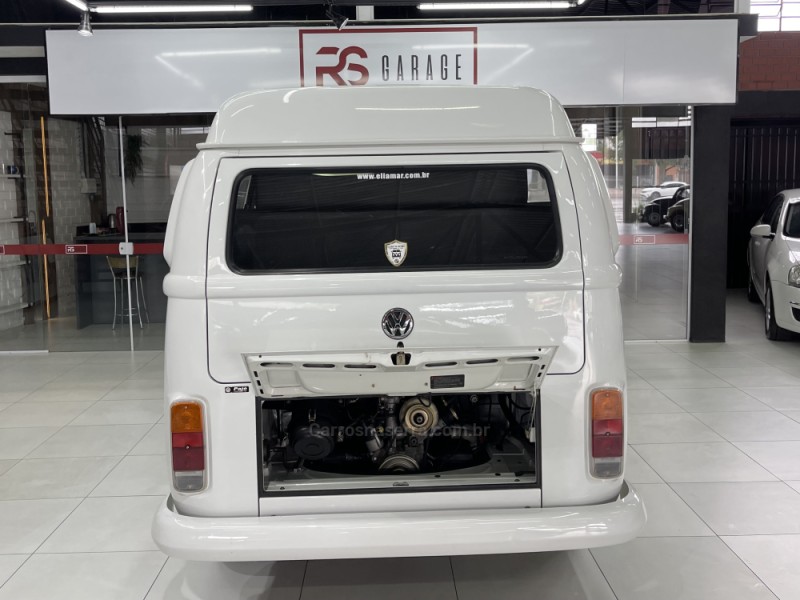 KOMBI 1.6 MI STD LOTAÇÃO 8V GASOLINA 3P MANUAL - 2001 - NOVO HAMBURGO