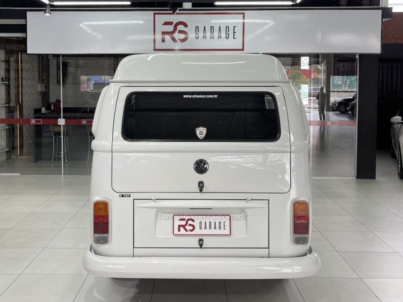 KOMBI 1.6 MI STD LOTAÇÃO 8V GASOLINA 3P MANUAL - 2001 - NOVO HAMBURGO