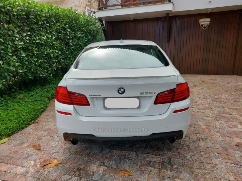 535I 3.0 M SPORT 24V GASOLINA 4P AUTOMÁTICO - 2013 - FARROUPILHA