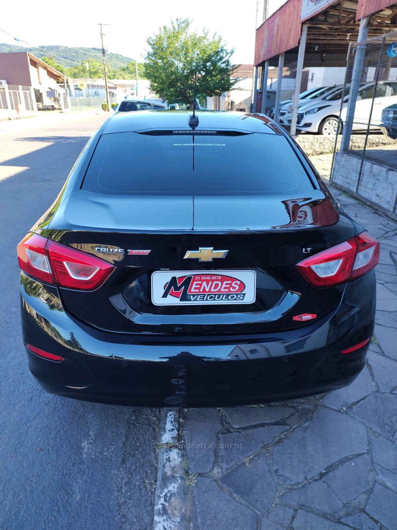 CRUZE 1.4 TURBO LT 16V FLEX 4P AUTOMÁTICO - 2018 - TRêS COROAS