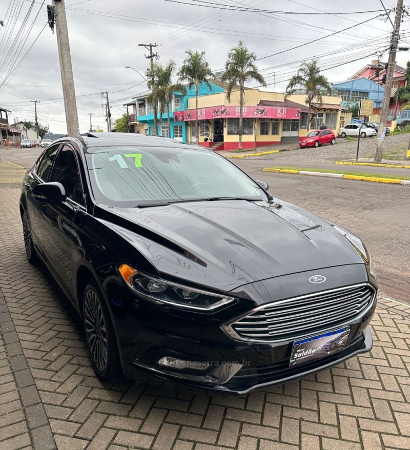 FUSION 2.0 TITANIUM AWD 16V GASOLINA 4P AUTOMÁTICO - 2017 - PAROBé