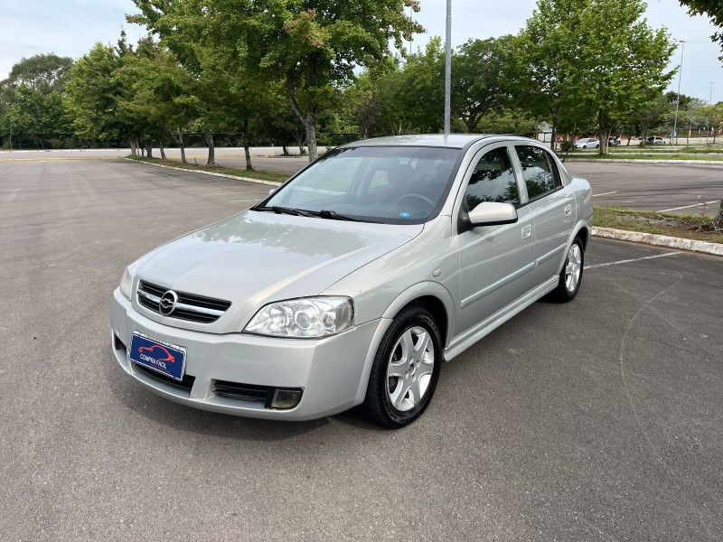 Seminovos RJ: CHEVROLET ASTRA 2005 - 2.0 MPFI ELEGANCE 8V FLEX 4P