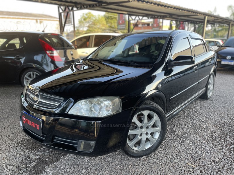 Chevrolet Astra 2.0 Mpfi Flex 4p em Novo Hamburgo