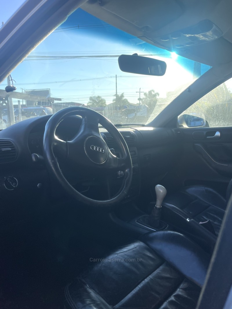 A3 1.8 20V 150CV TURBO GASOLINA 4P MANUAL - 2002 - CAXIAS DO SUL
