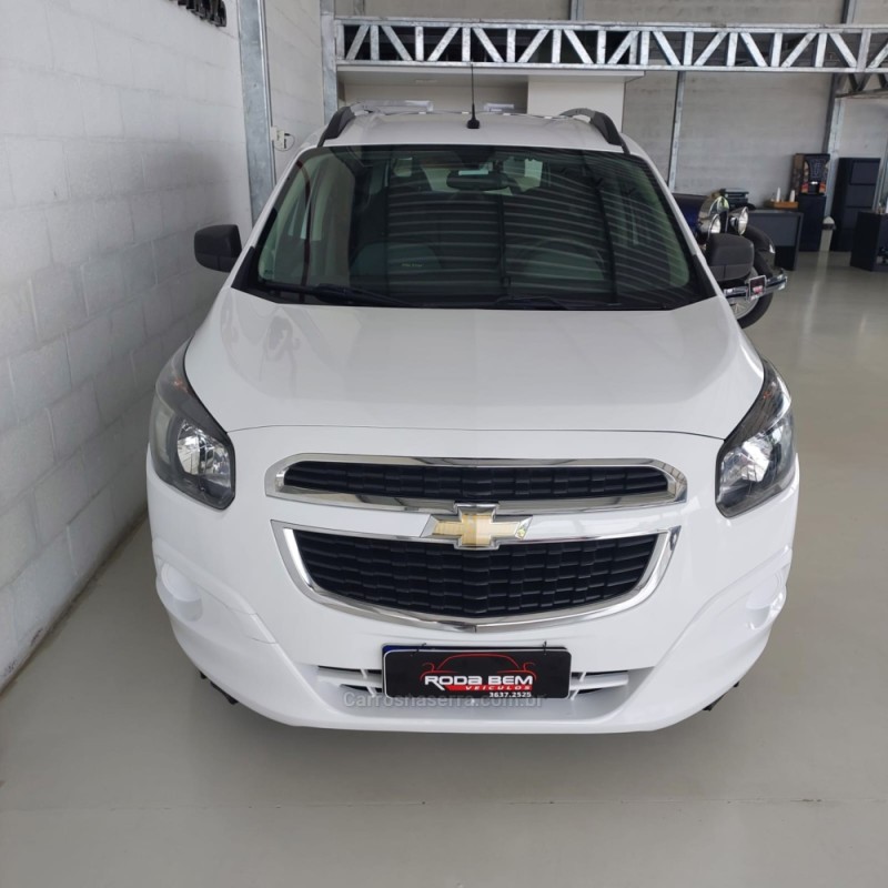 SPIN 1.8 LT 8V FLEX 4P MANUAL - 2018 - FELIZ