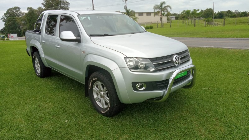 AMAROK 2.0 S 4X4 CD 16V TURBO INTERCOOLER DIESEL 4P MANUAL - 2013 - FARROUPILHA