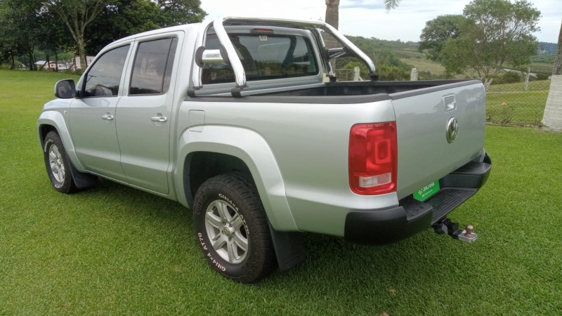 AMAROK 2.0 TRENDLINE 4X4 CD 16V TURBO INTERCOOLER DIESEL 4P MANUAL - 2013 - FARROUPILHA