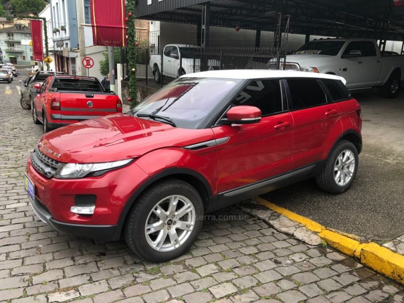 RANGE ROVER EVOQUE 2.0 PURE 4WD 16V GASOLINA 4P AUTOMÁTICO - 2013 - GARIBALDI