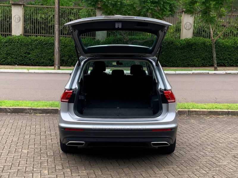 TIGUAN 1.4 ALLSPACE COMFORT 250 TSI FLEX 4P - 2020 - PORTO ALEGRE