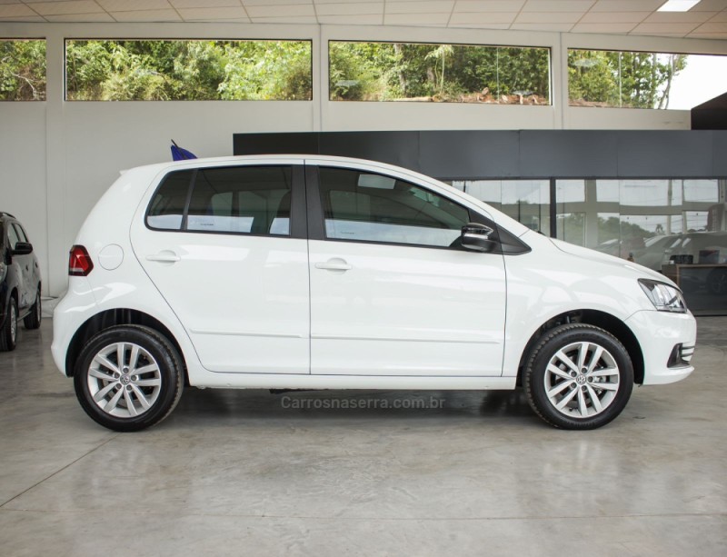 FOX 1.6 CONNECT 8V FLEX 4P MANUAL - 2020 - NOVO HAMBURGO