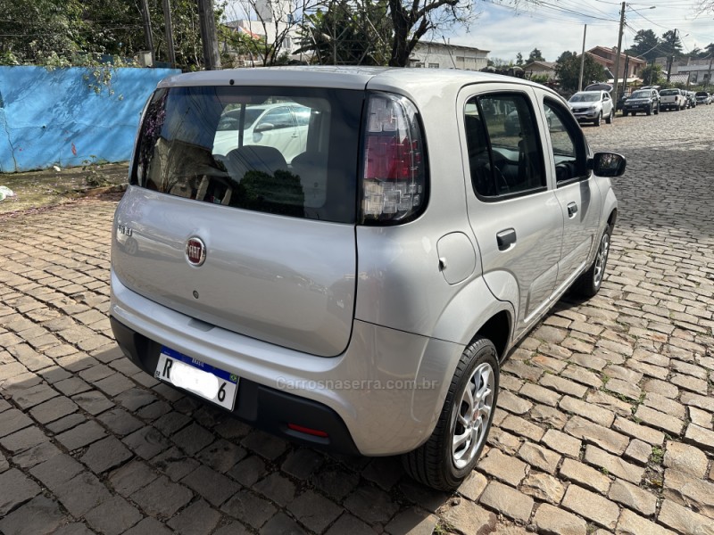 UNO 1.0 EVO ATTRACTIVE 8V FLEX 4P MANUAL - 2021 - LAJEADO