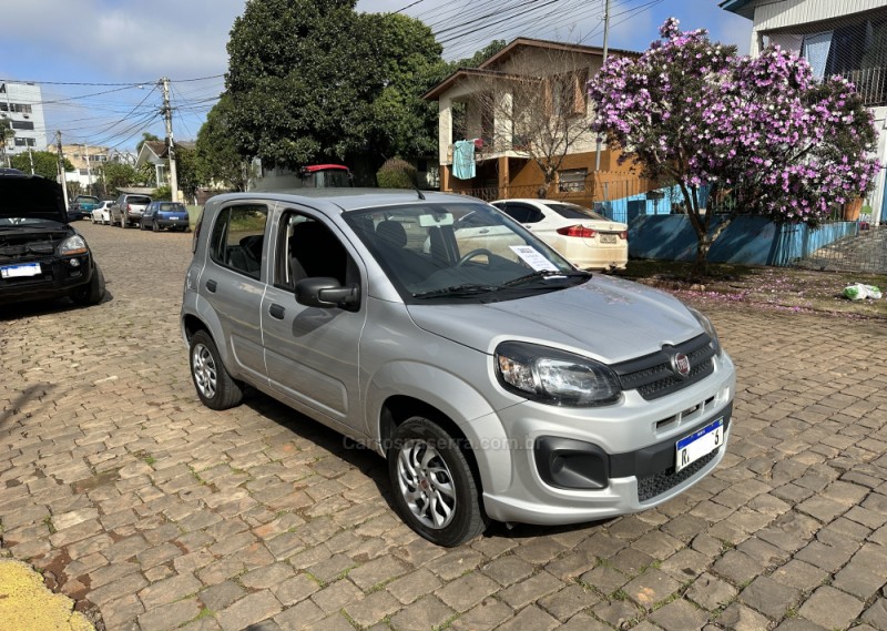 UNO 1.0 EVO ATTRACTIVE 8V FLEX 4P MANUAL - 2021 - LAJEADO