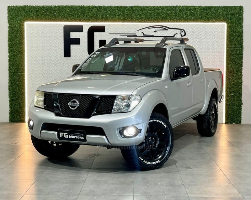 FRONTIER 2.5 SL 4X4 CD TURBO ELETRONIC DIESEL 4P AUTOMÁTICO - 2016 - NOVO HAMBURGO