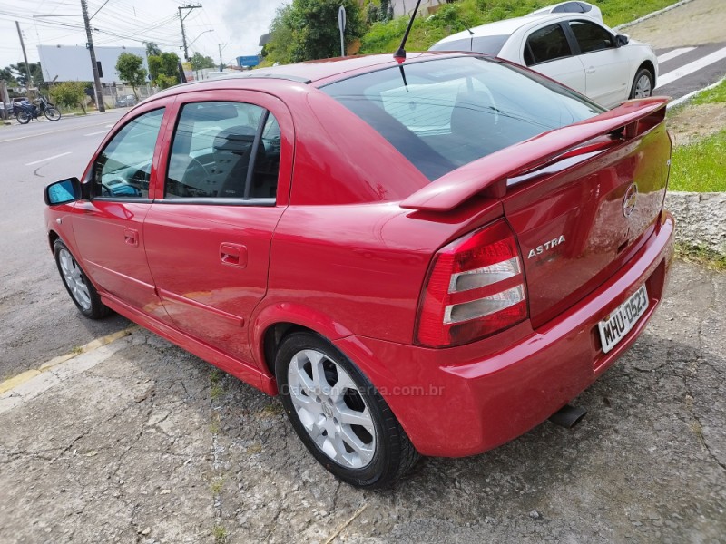 ASTRA 2.0 MPFI ADVANTAGE PLUS 8V FLEX 4P MANUAL - 2010 - FARROUPILHA