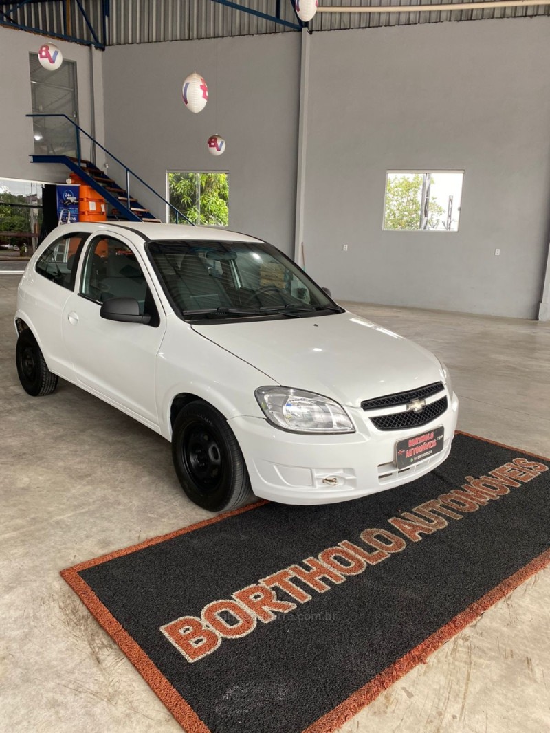 CELTA 1.0 MPFI LS 8V FLEX 2P MANUAL - 2012 - PAROBé