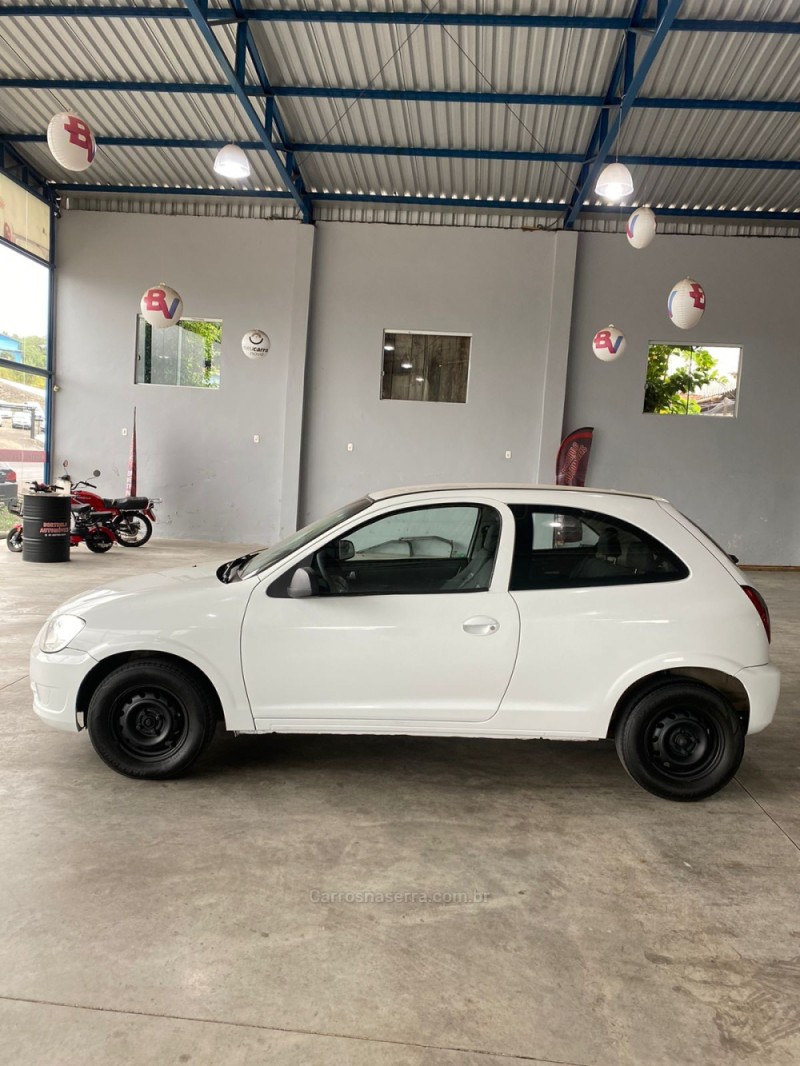 CELTA 1.0 MPFI LS 8V FLEX 2P MANUAL - 2012 - PAROBé