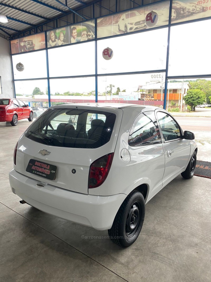 CELTA 1.0 MPFI LS 8V FLEX 2P MANUAL - 2012 - PAROBé