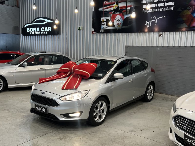 FOCUS 2.0 SE PLUS 16V FLEX 4P AUTOMÁTICO - 2016 - CAXIAS DO SUL