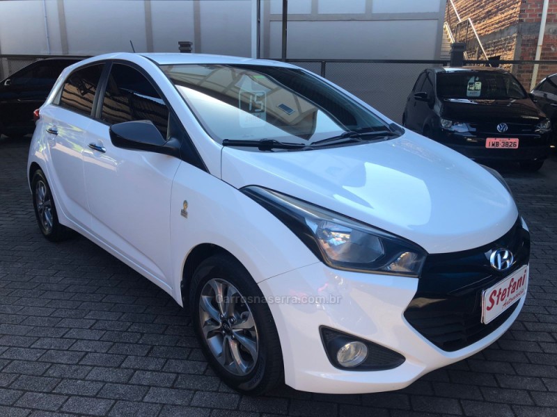 HB20 1.6 COPA DO MUNDO 16V FLEX 4P AUTOMÁTICO - 2015 - FELIZ