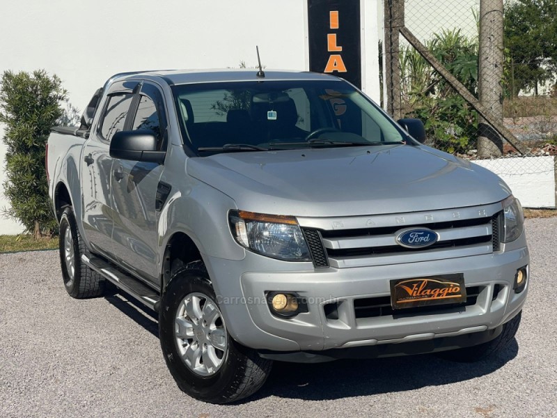 RANGER 2.2 XLS 4X4 CD 16V DIESEL 4P MANUAL - 2016 - CAXIAS DO SUL