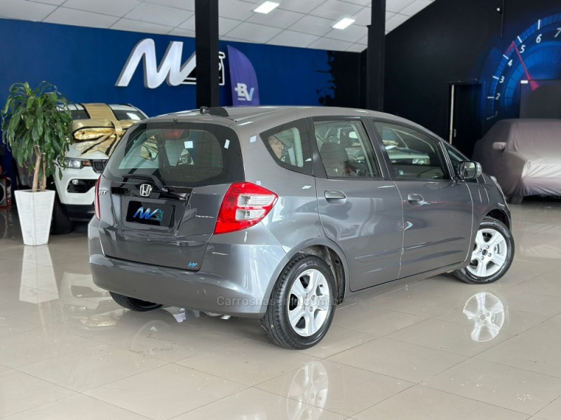 FIT 1.4 LX 16V FLEX 4P MANUAL - 2011 - ESTâNCIA VELHA