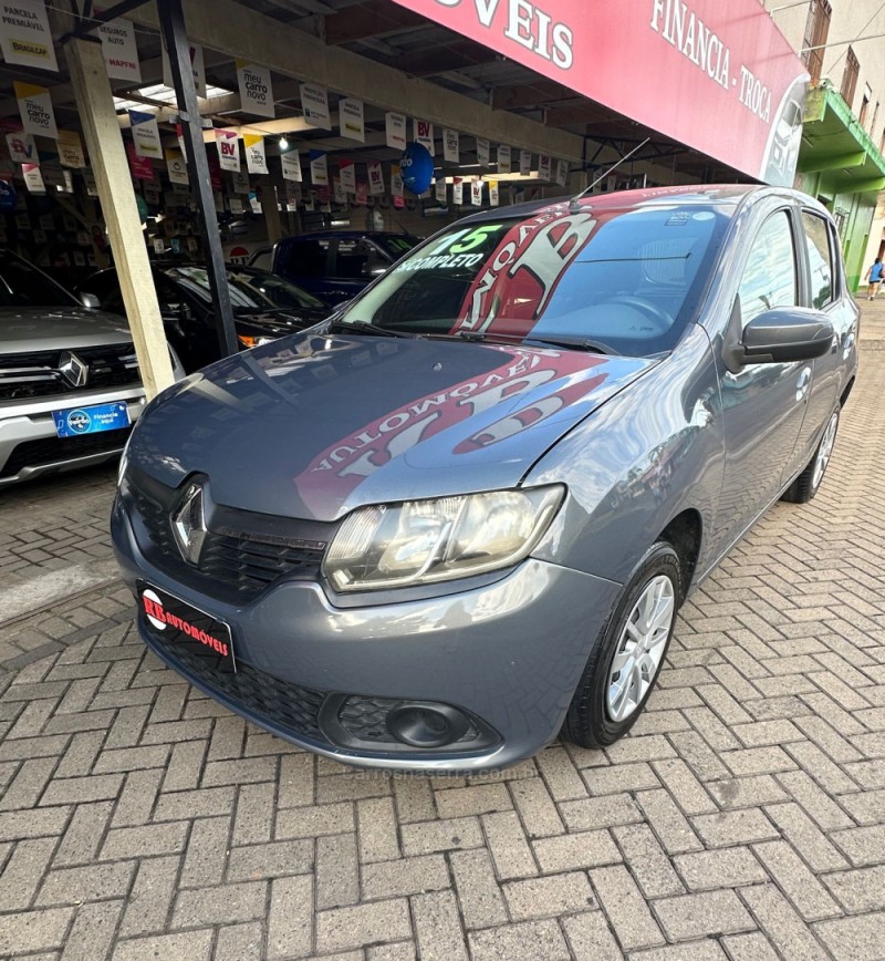 SANDERO 1.0 EXPRESSION 16V FLEX 4P MANUAL - 2015 - PAROBé