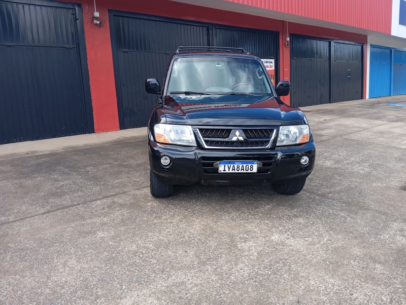 PAJERO FULL 3.2 GLS 4X4 16V TURBO INTERCOOLER DIESEL 4P AUTOMÁTICO - 2006 - NOVO HAMBURGO