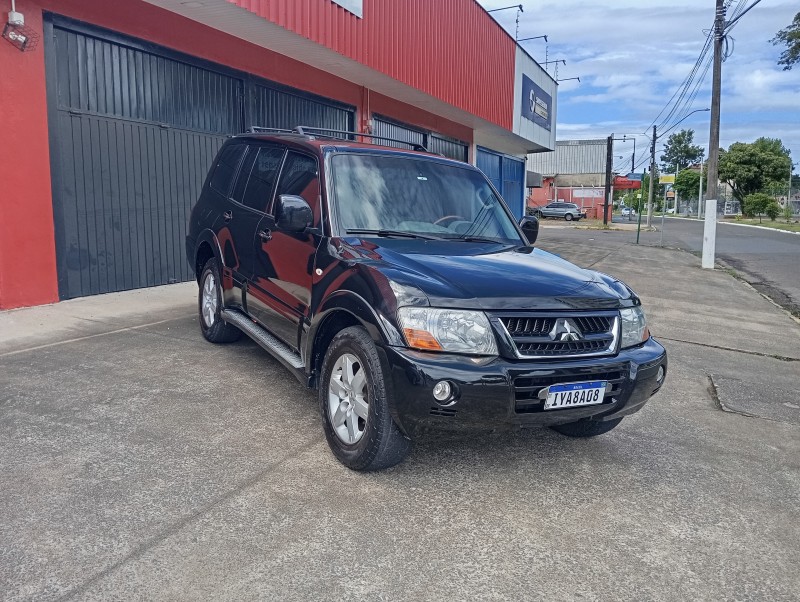 PAJERO FULL 3.2 GLS 4X4 16V TURBO INTERCOOLER DIESEL 4P AUTOMÁTICO - 2006 - NOVO HAMBURGO