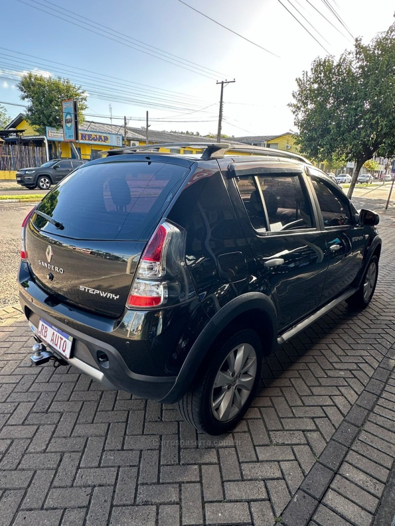 SANDERO 1.6 STEPWAY 16V FLEX 4P MANUAL - 2012 - PAROBé