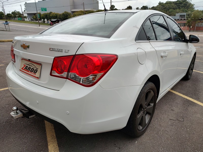 CRUZE 1.8 LT 16V FLEX 4P AUTOMÁTICO - 2014 - CAXIAS DO SUL