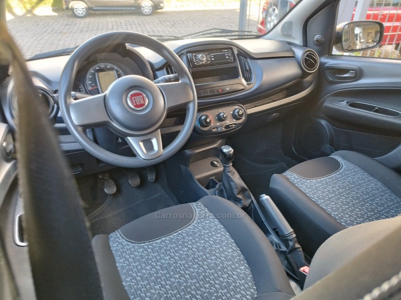 UNO 1.0 EVO ATTRACTIVE 8V FLEX 4P MANUAL - 2021 - VERANóPOLIS