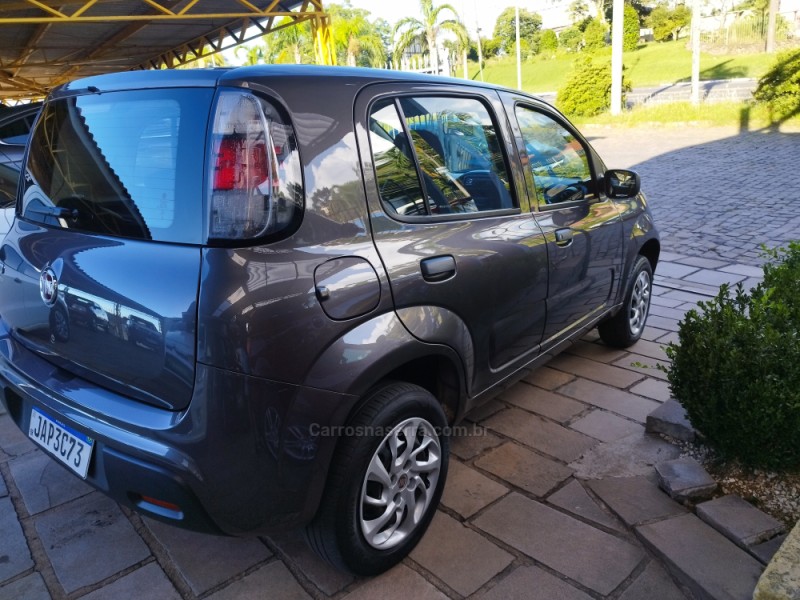 UNO 1.0 EVO ATTRACTIVE 8V FLEX 4P MANUAL - 2021 - VERANóPOLIS