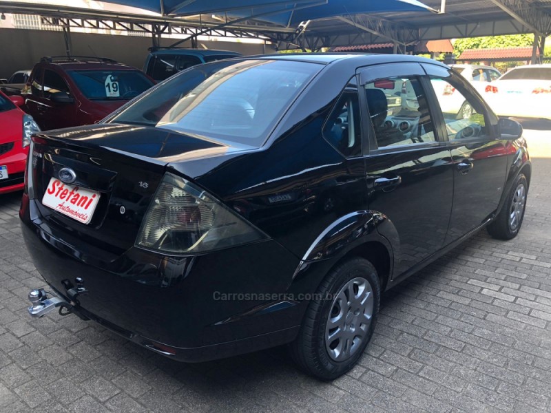 FIESTA 1.6 ROCAM SEDAN 8V FLEX 4P MANUAL - 2014 - FELIZ