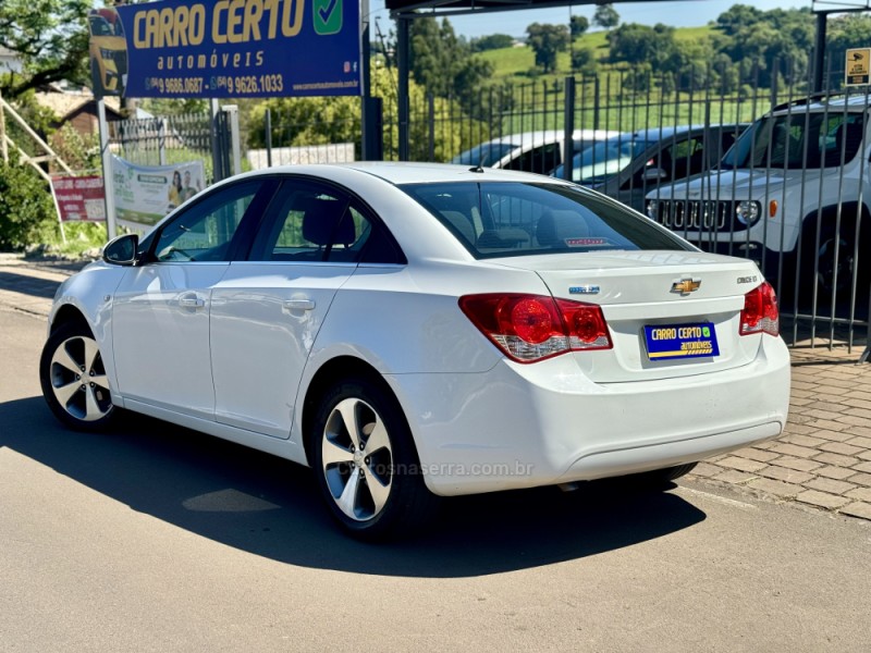 CRUZE 1.8 LT 16V FLEX 4P MANUAL - 2013 - NOVA PRATA