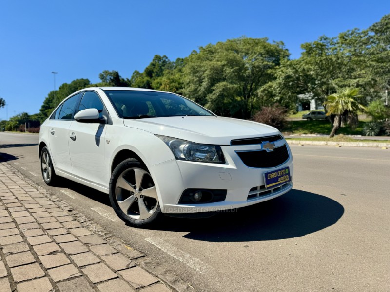 CRUZE 1.8 LT 16V FLEX 4P MANUAL - 2013 - NOVA PRATA