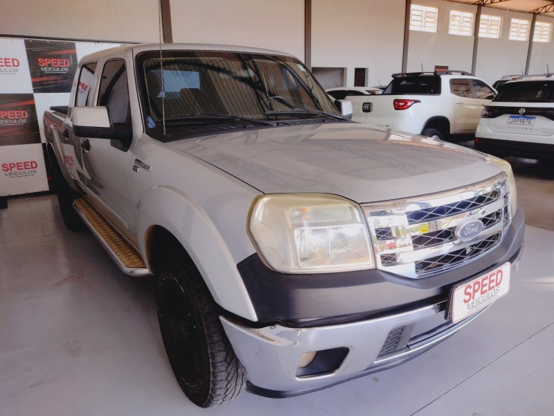 RANGER 2.3 XLT 16V 4X2 CD GASOLINA 4P MANUAL - 2011 - SãO SEBASTIãO DO CAí